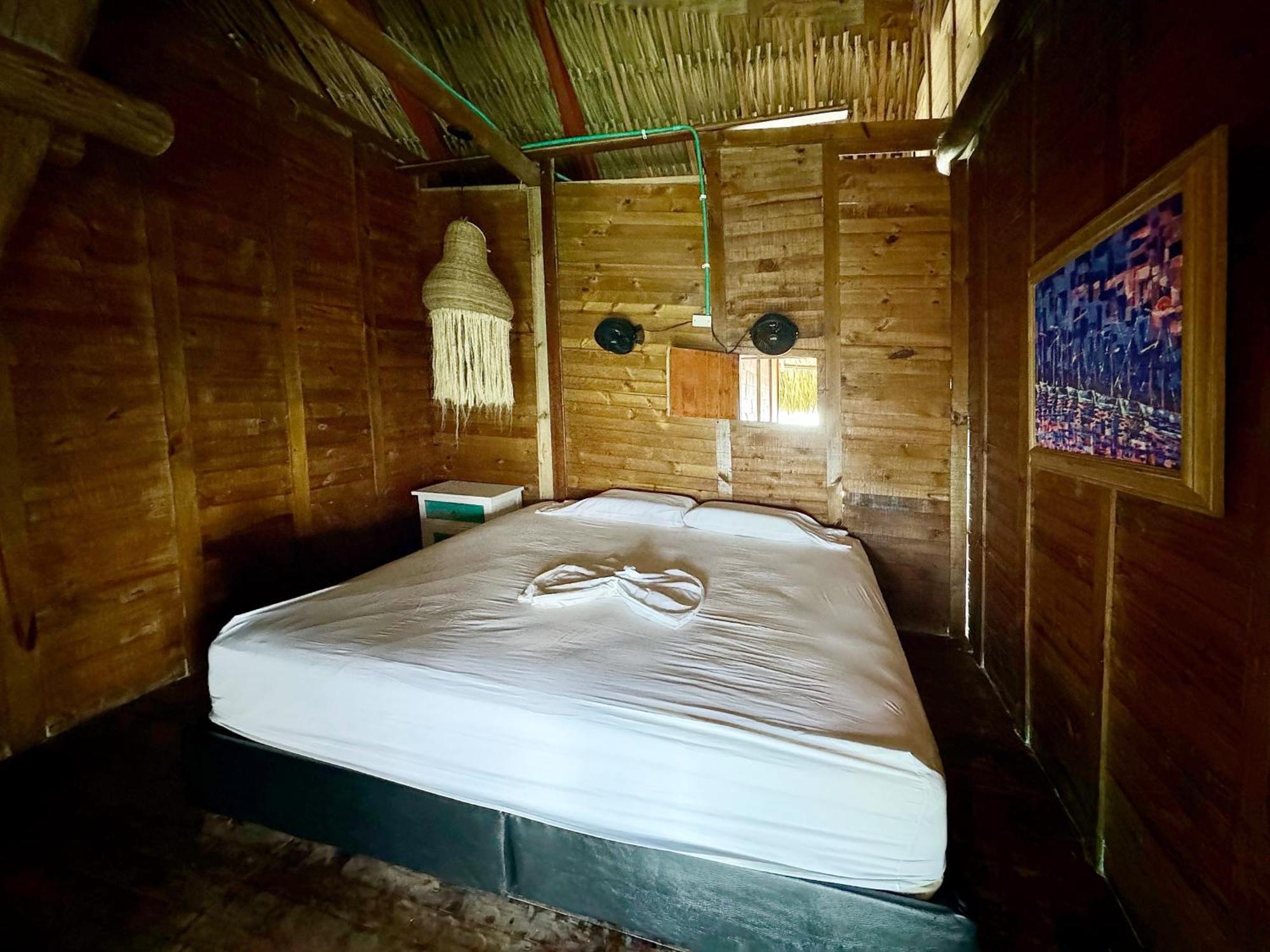 Отель Casa En El Agua Tintipan Island Экстерьер фото